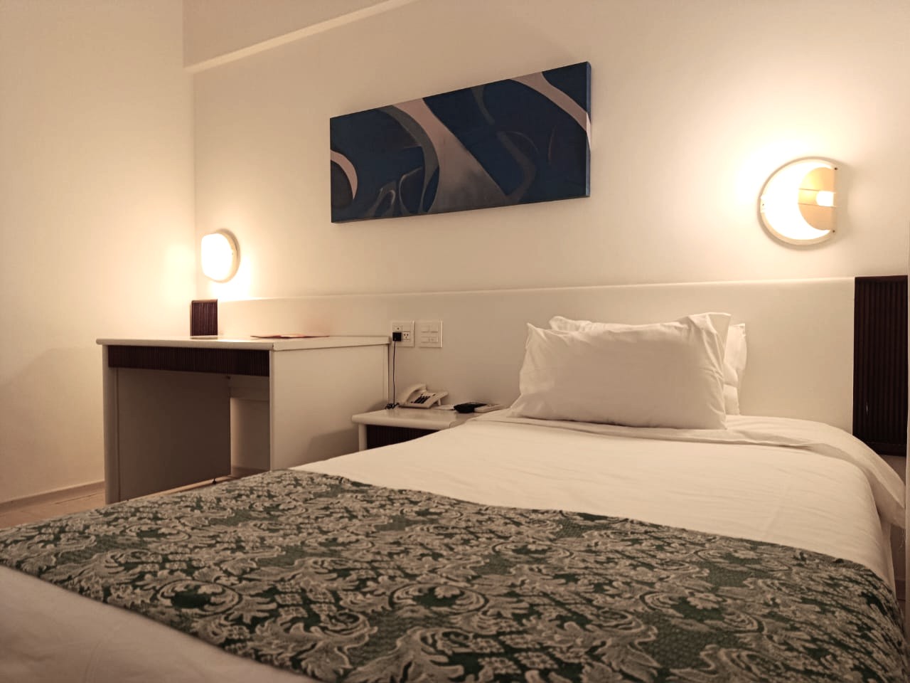 غرفة تنفيذية مفردة، Boulevard Plaza Hotel 5/13