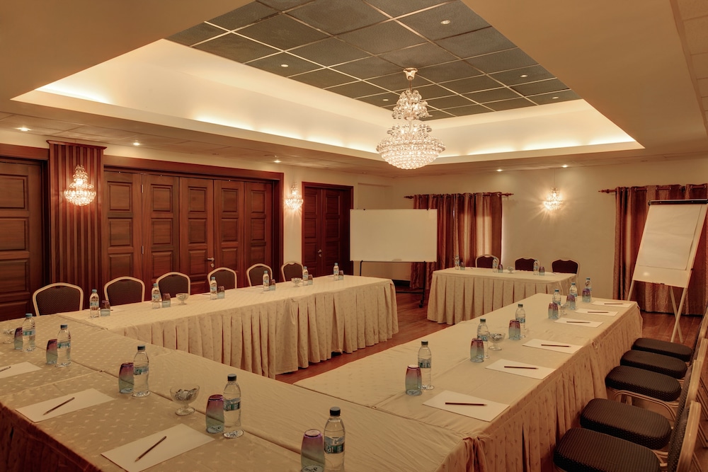 Pearle Beach Resort And Spa 16/34