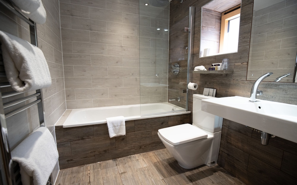 Room, Double or Twin Bed, Private Garden