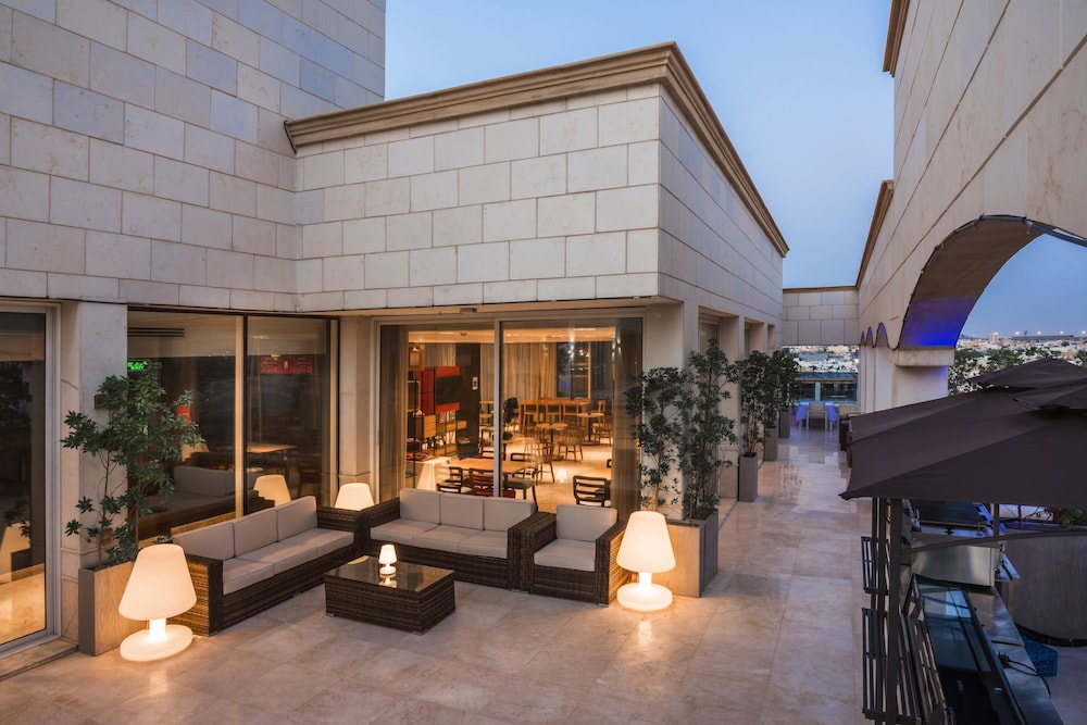 فندق انترسيتي الرياض -الملز(Intercity Hotel Riyadh Malaz) 67/69