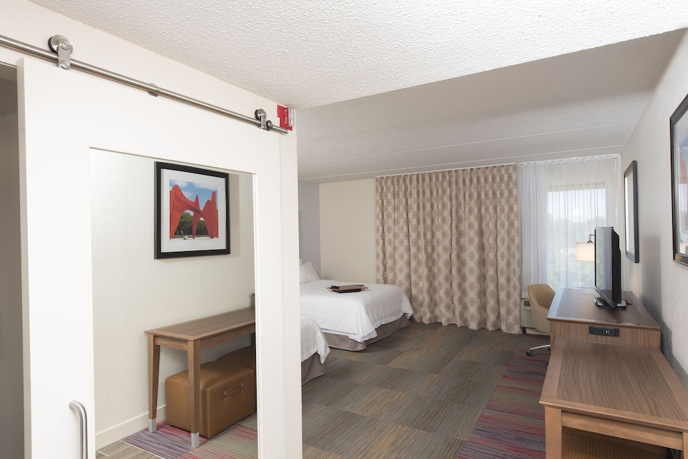 Hampton Inn Grand Rapids South 23/46