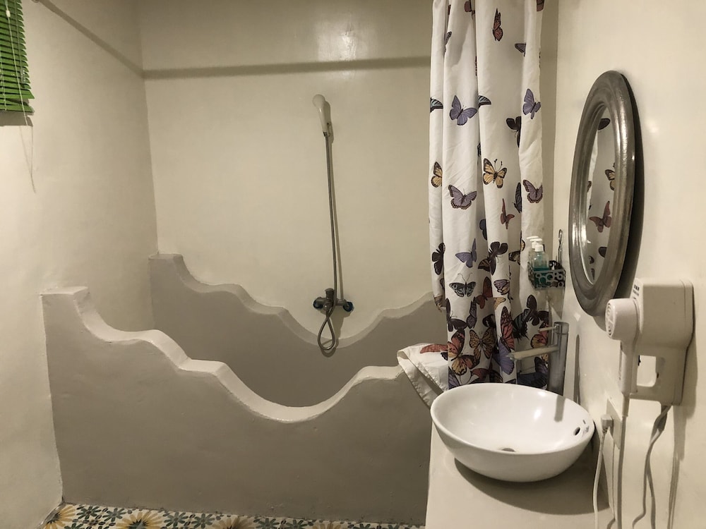 Jin Huei Hotel 16/64