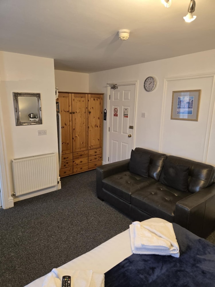 The Seacroft 20/41