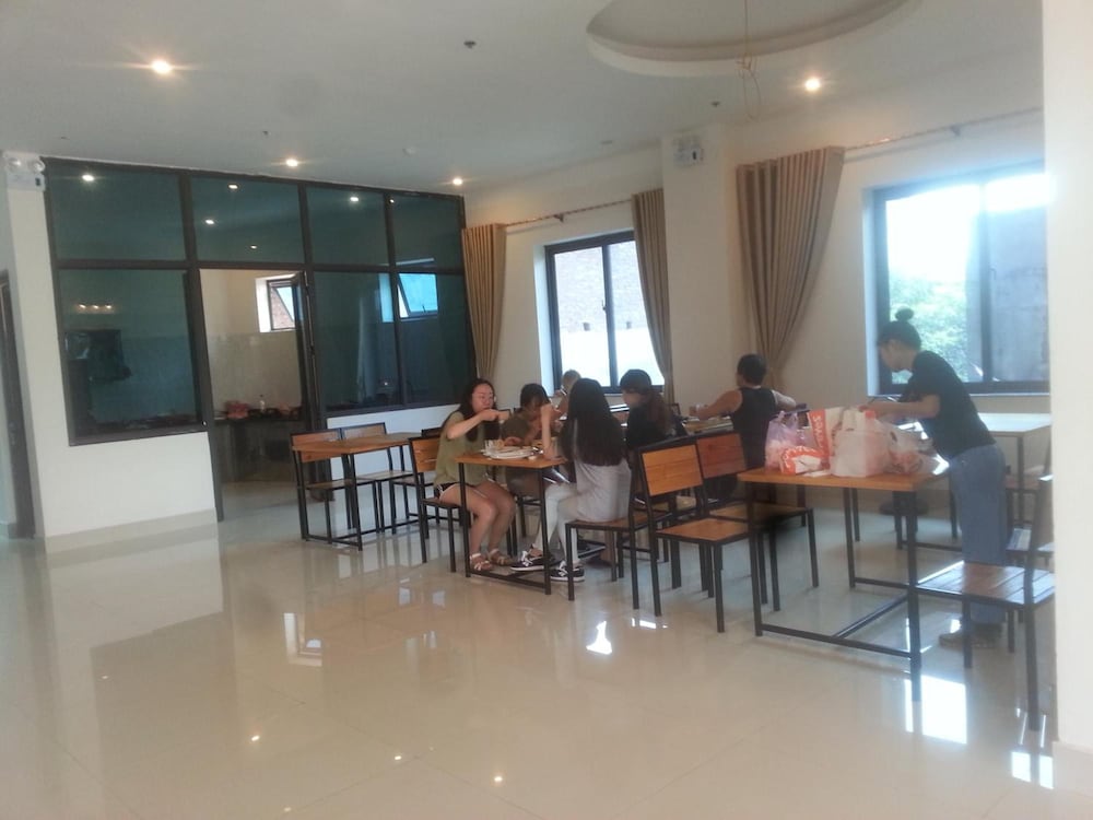 Avs Noibai Hotel 34/43