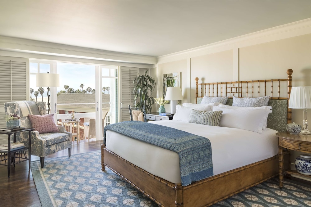 ROOM, KING BED, OCEAN VIEW
