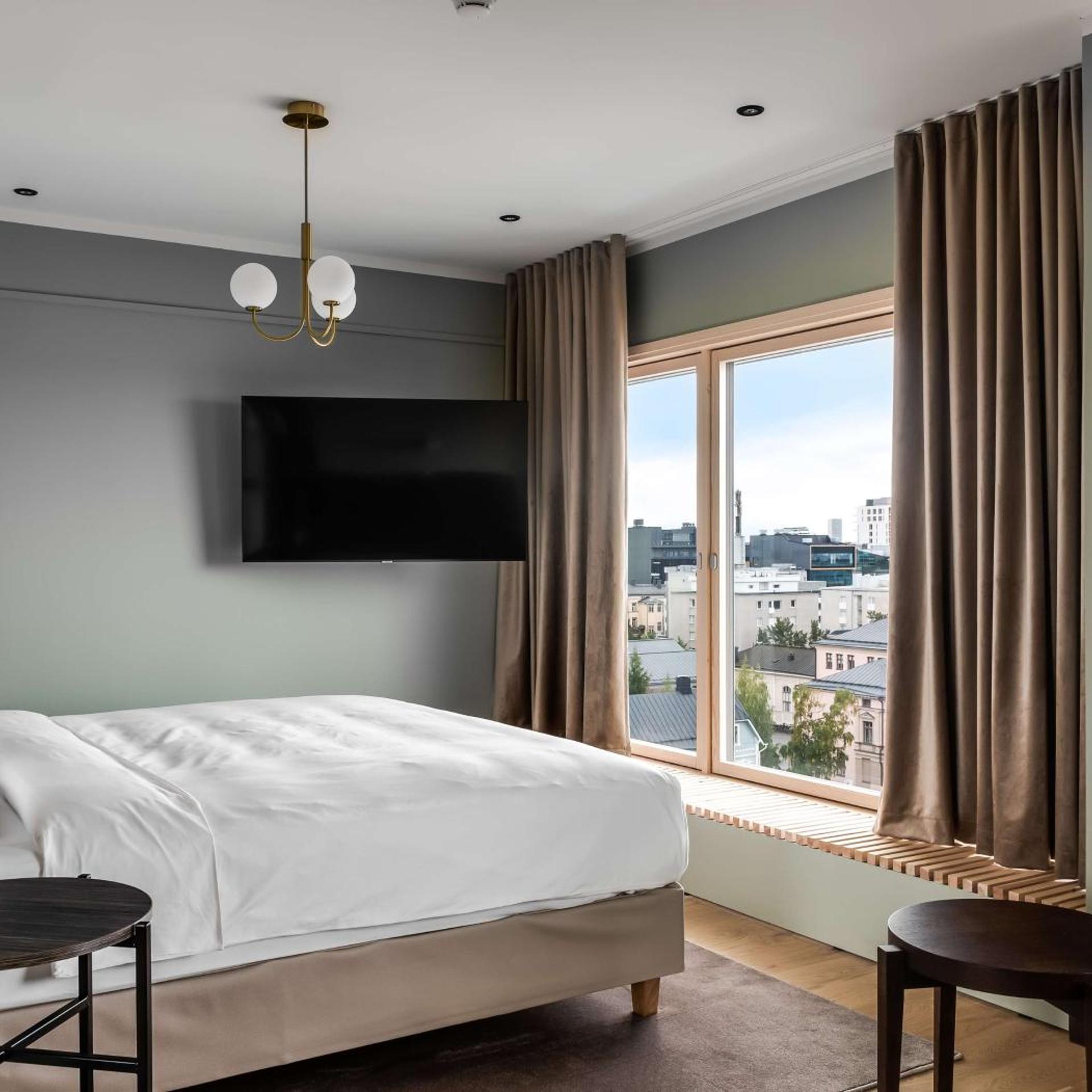 غرفة تنفيذية بانورامية بإطلالة على البحر