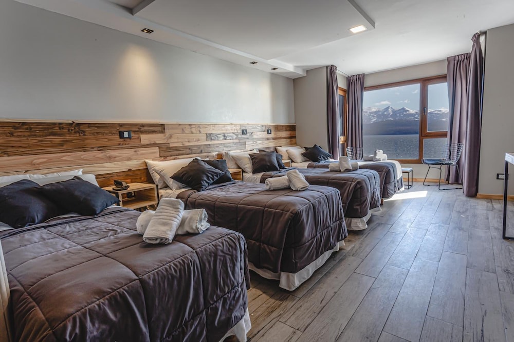 Hotel Ecomax 22/54