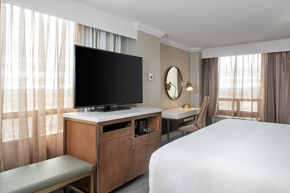 Crowne Plaza Toronto Airport 17/58