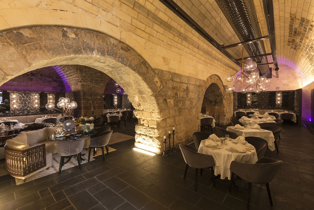 HSVHN Hotel Hisvahan 24/43