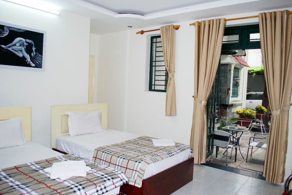 Lan Anh Hotel 9/30