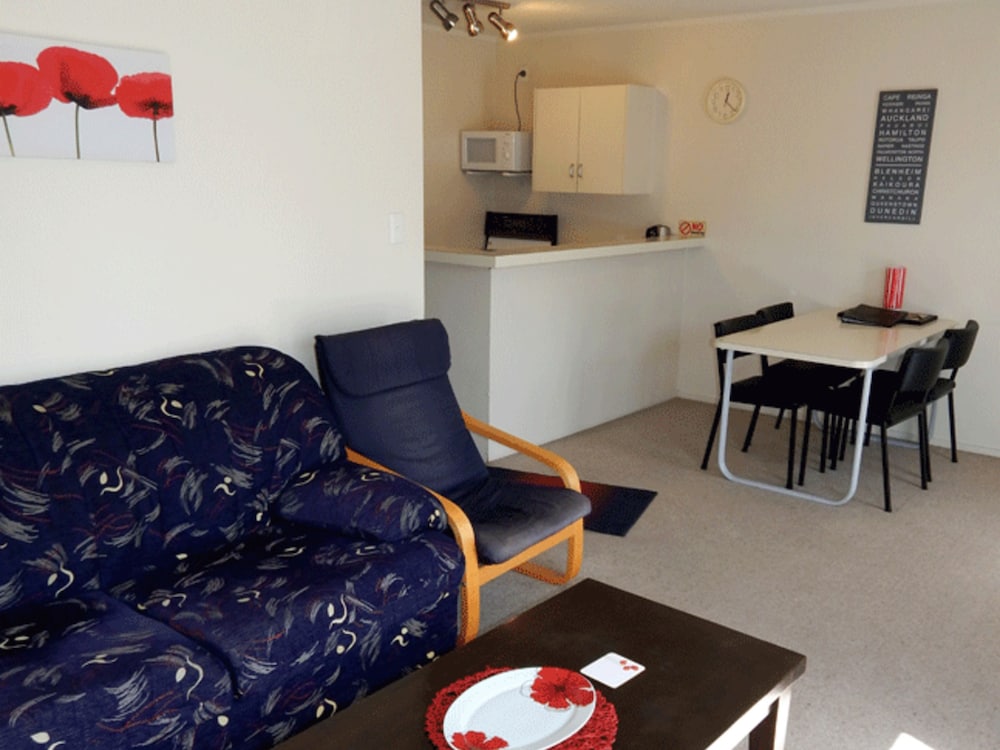 Cheviot Park Motor Lodge 39/50