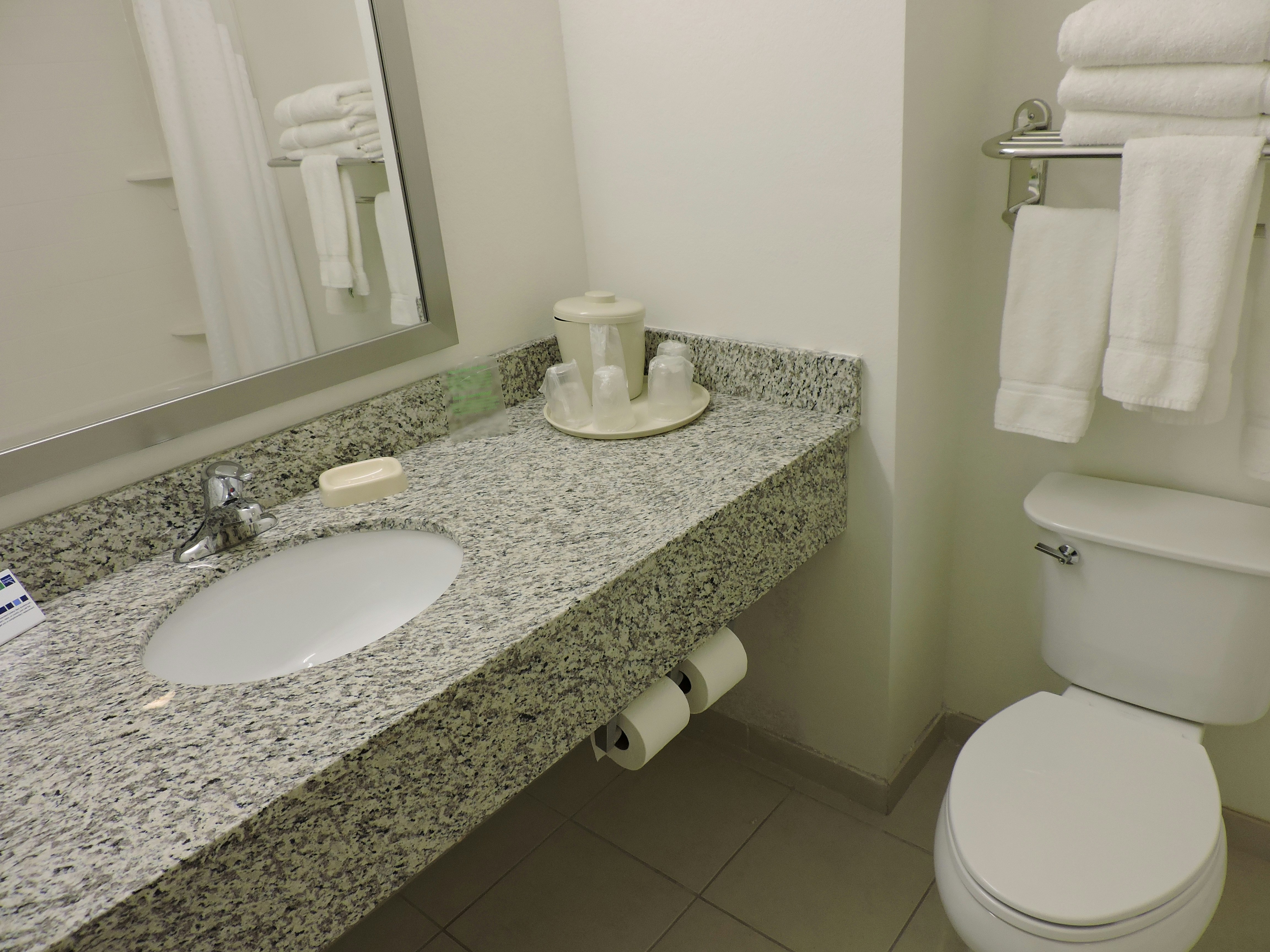 Holiday Inn Express And Suites Montgomery 75/76