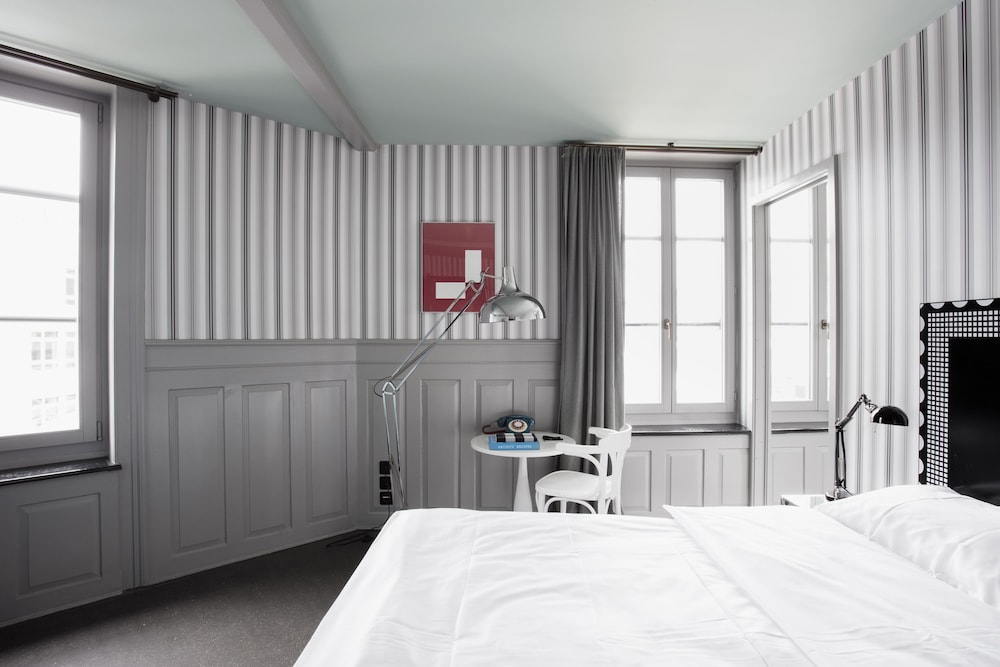 Boutique Hotel Helvetia 10/66