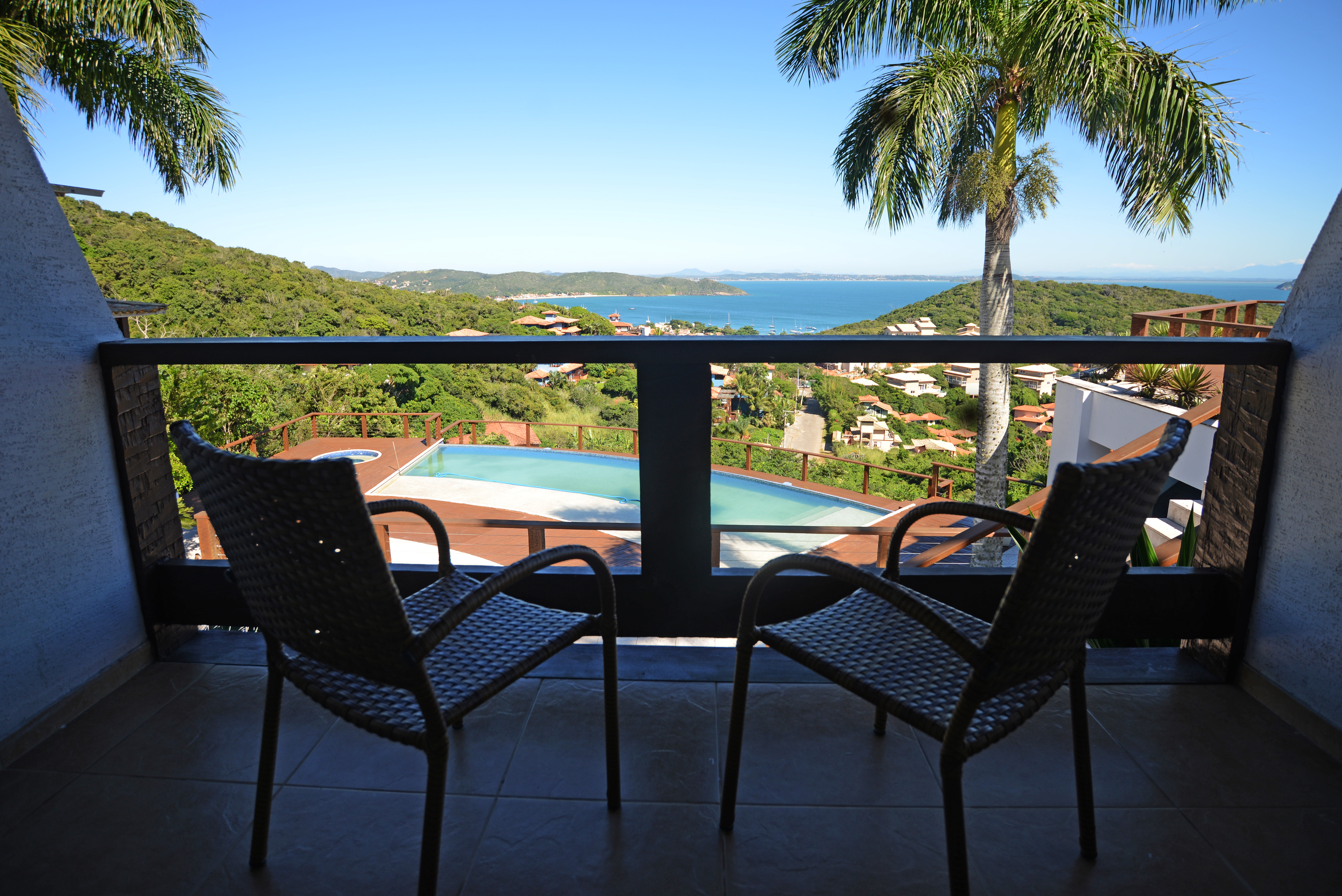 APUÃ BOUTIQUE HOTEL 31/32