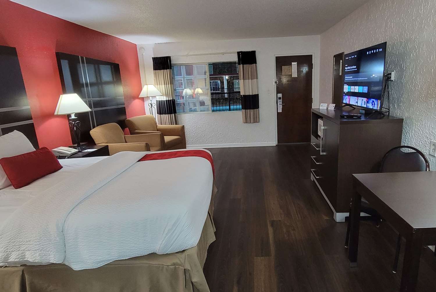 Ramada by Wyndham Mountain Home 22/40