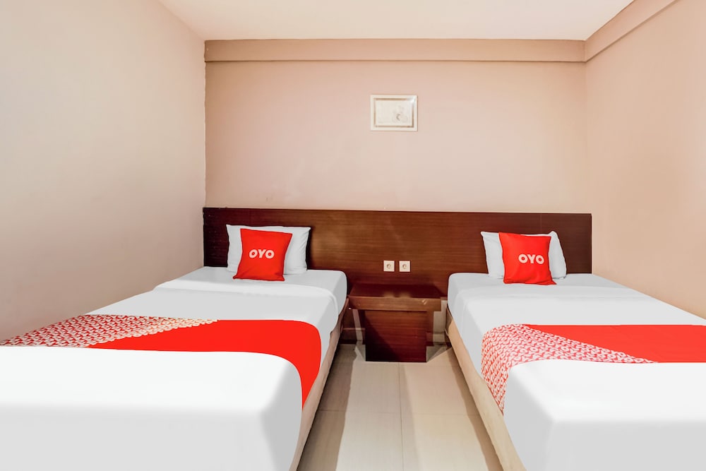 Hotel O Siwalankerto Near Surabaya Carnival 29/47