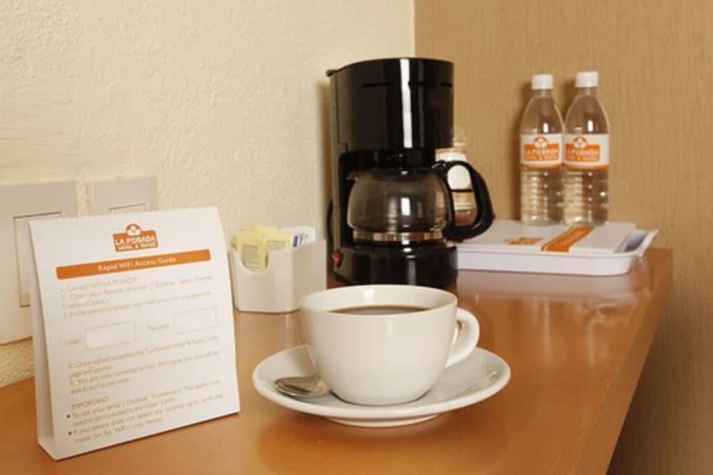 La Posada Hotel & Suites photo3