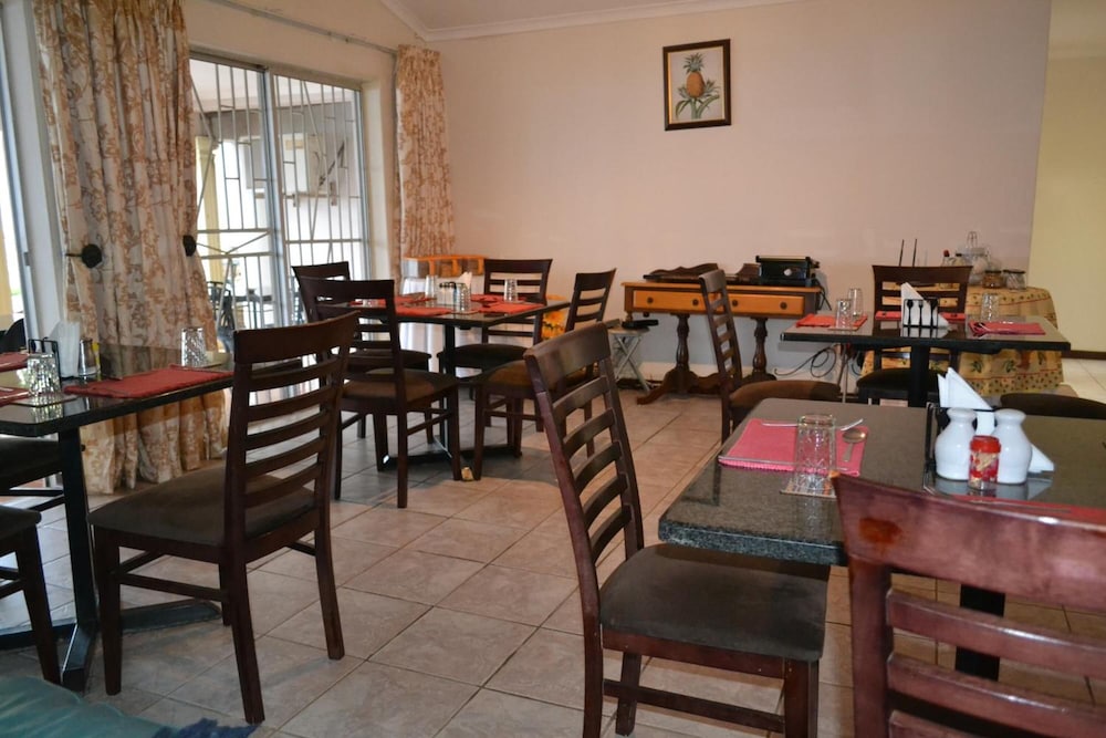 Kamogelo Guest House 29/47