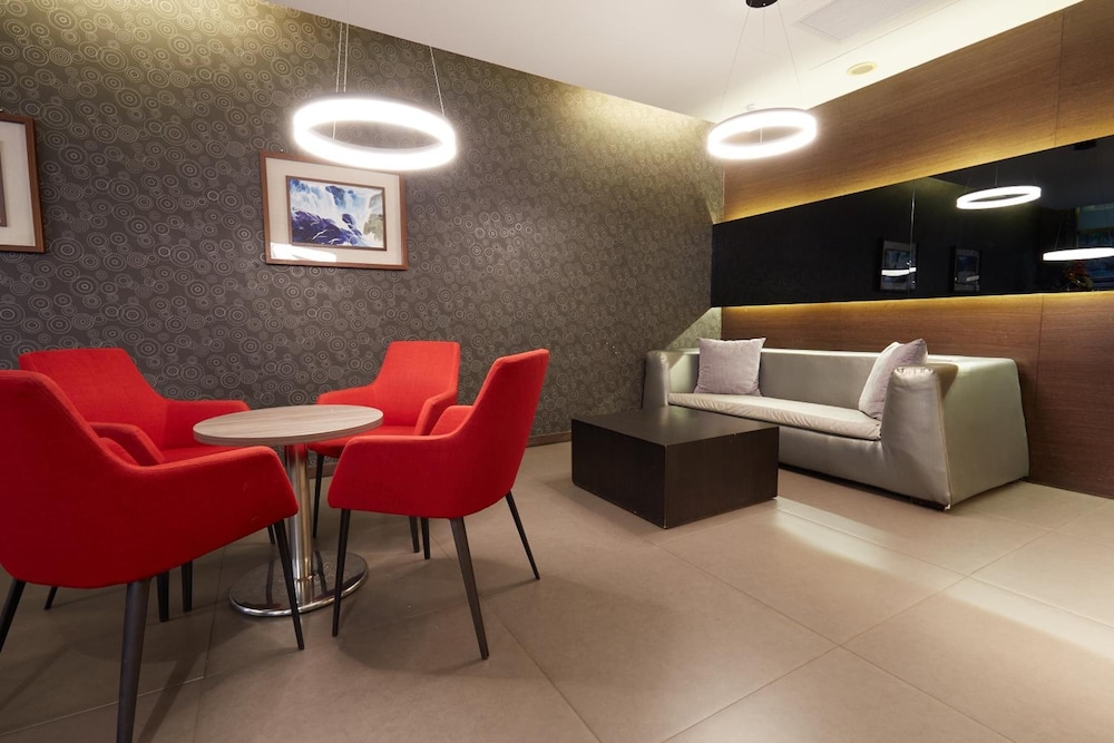 Haifu Hotel And Suites 51/65