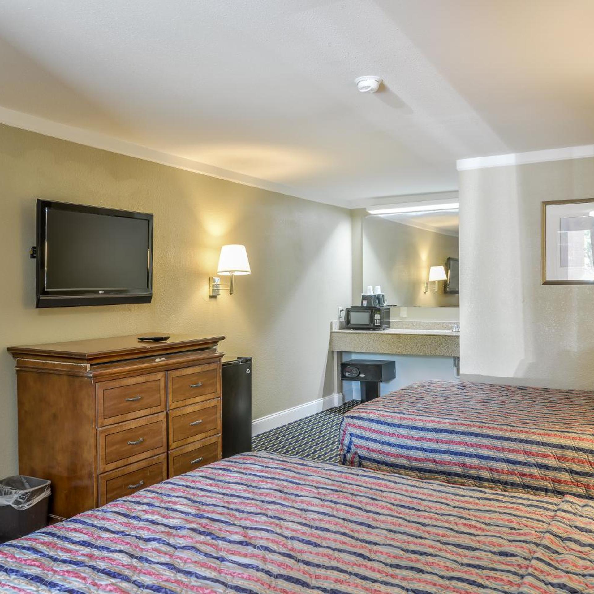 Wake Inn Hotel 13/20