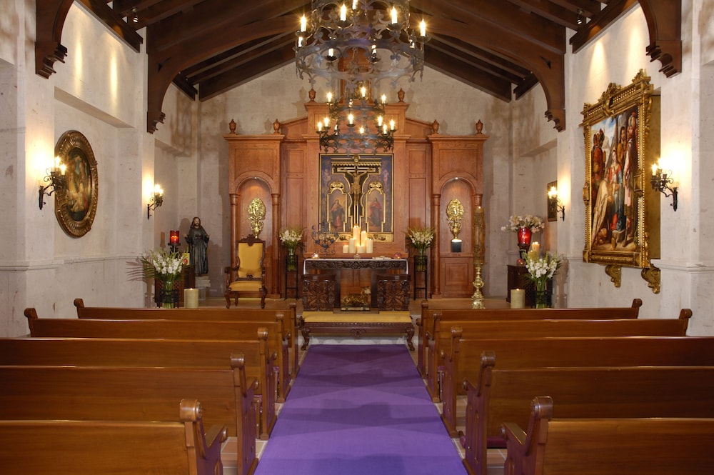 lobby