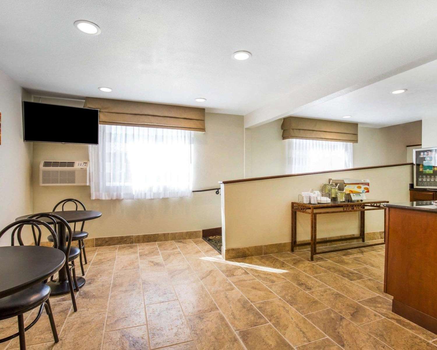Quality Inn Gillette 13/21