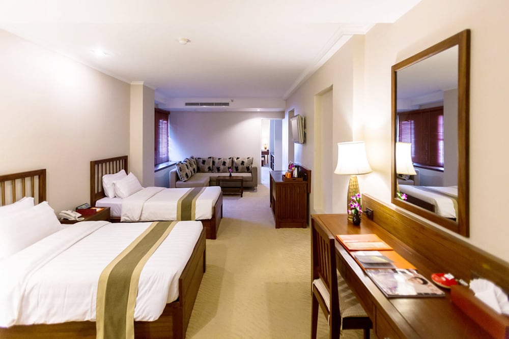 Movenpick Suriwongse Hotel Chiang Mai 19/70