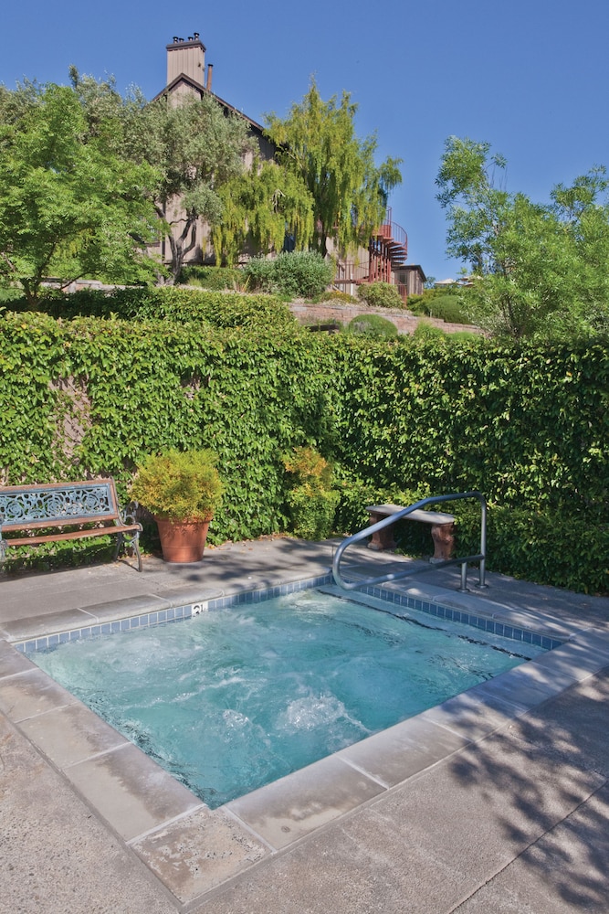 Wine Country Inn 42/74