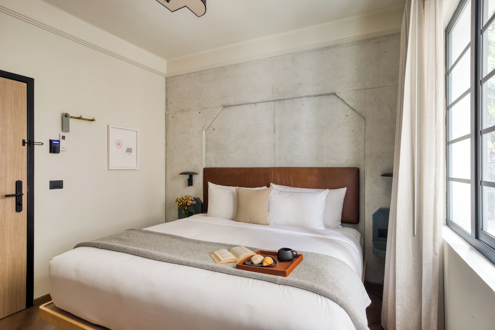 Rodona Hotel 9/50