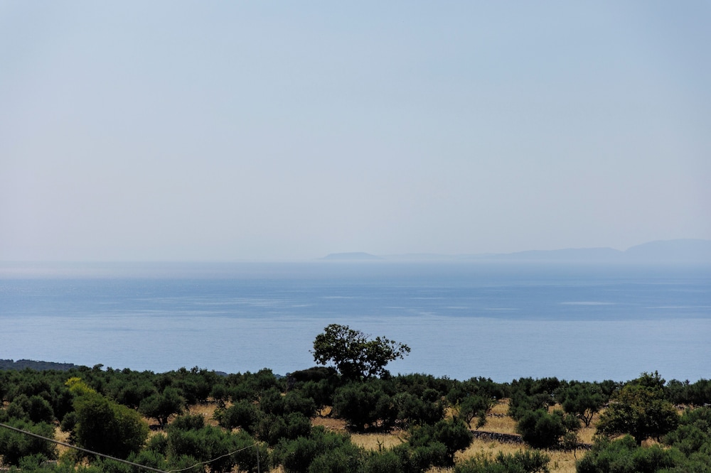 Arapakis Historic Castle 41/50