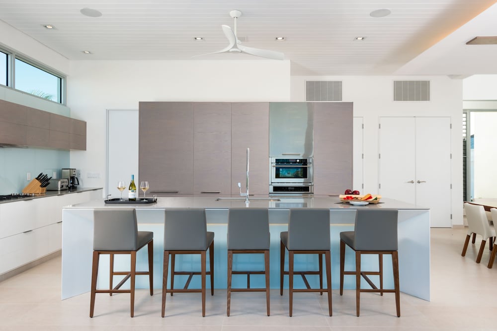Beach Enclave Long Bay 34/50