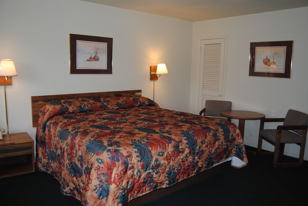 La Vista Inn 13/47