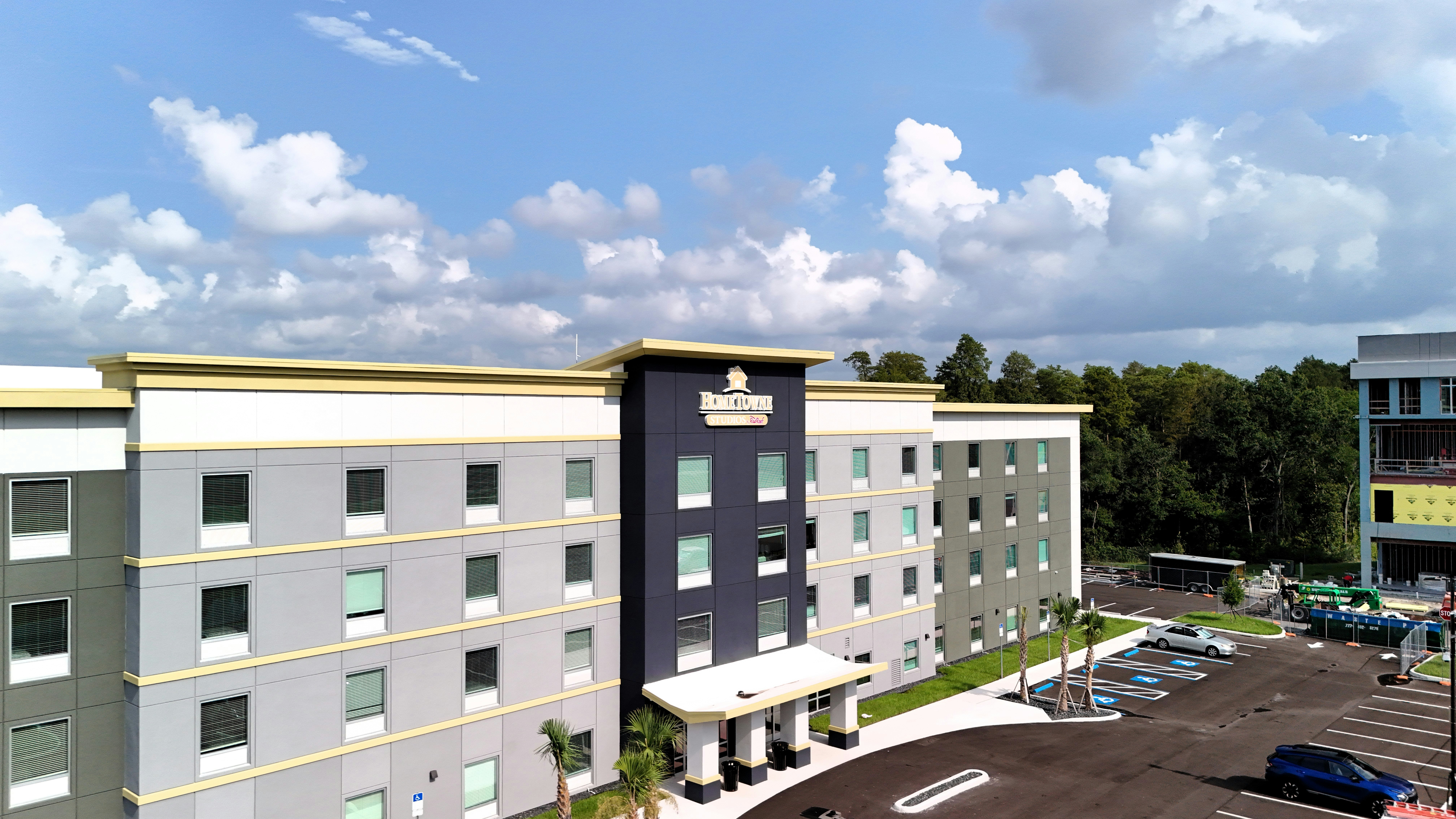 HomeTowne Studios by Red Roof Tampa - Airport 写真4