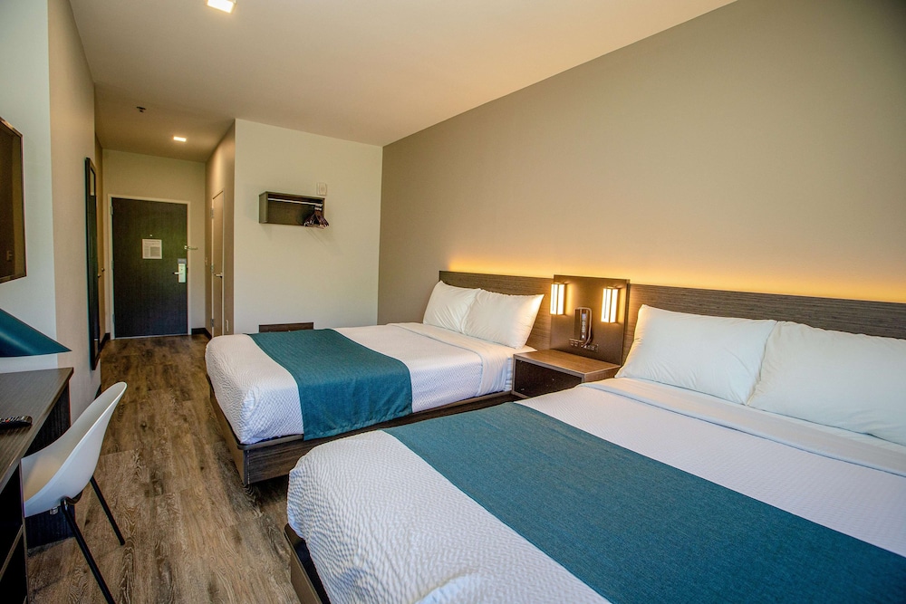 Motel6 North Platte, NE - East 24/55