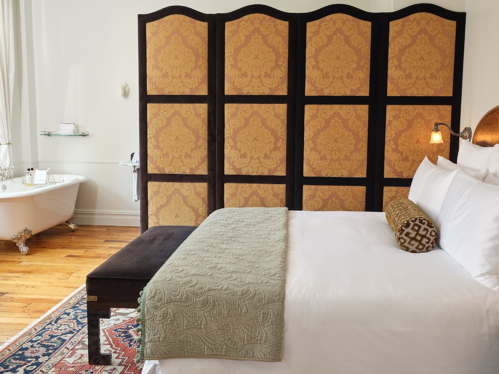 THE NOMAD HOTEL 11/33