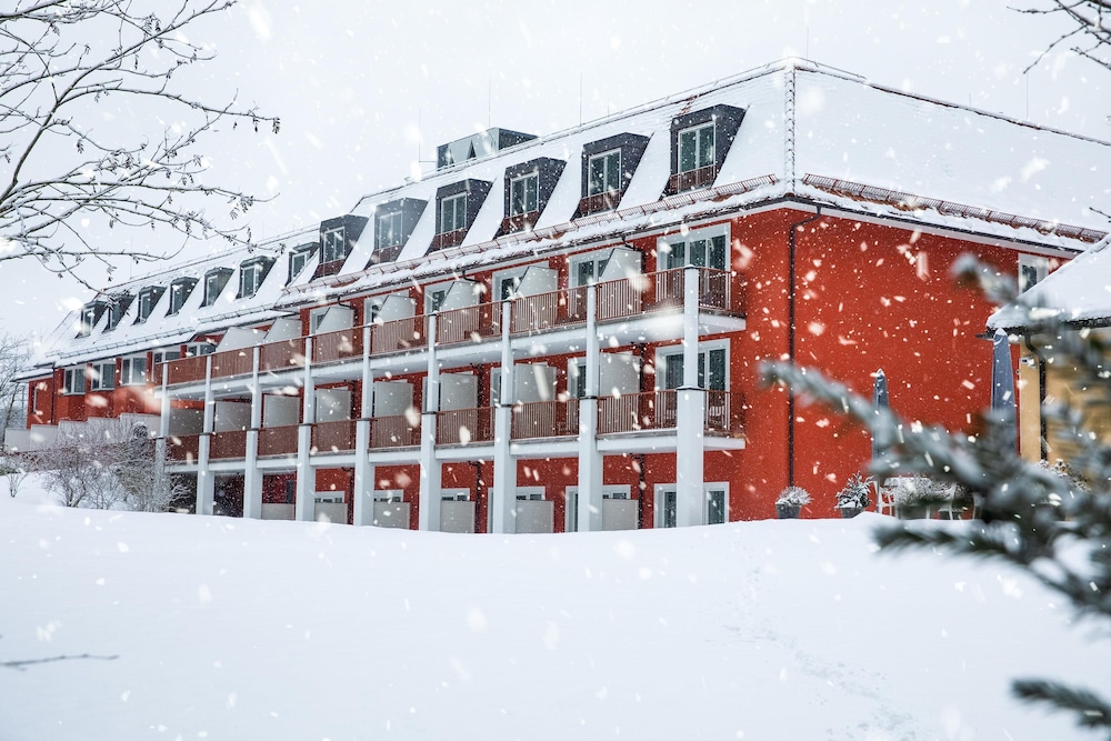 Waldhotel Stuttgart 2/79