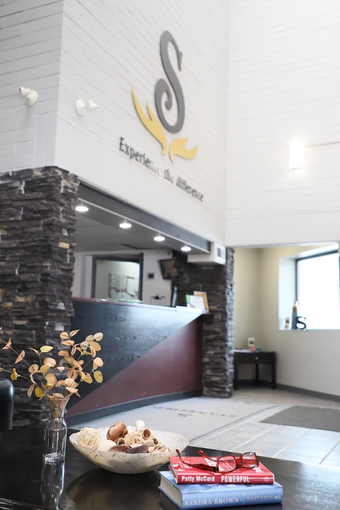 Travelodge by Wyndham Grande Prairie 7/46