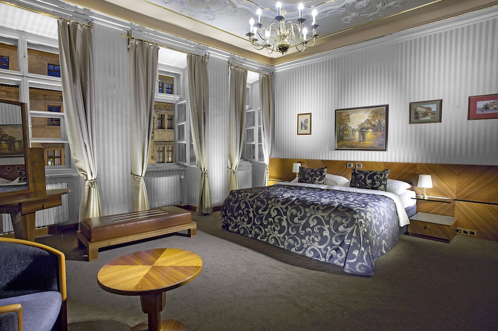 Hotel Pod Vezi 20/60