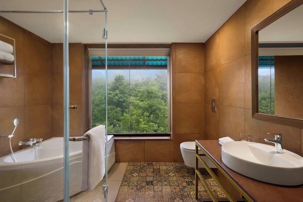 Bhanu The Fern Forest Resort & Spa Jambughoda 60/63