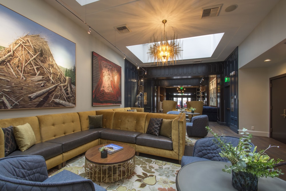 Hotel Lucia 35/43
