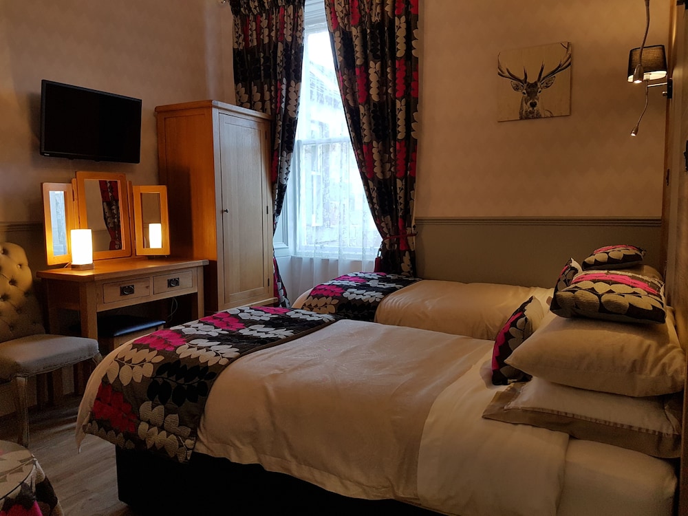 Lauderville Guest House 22/71