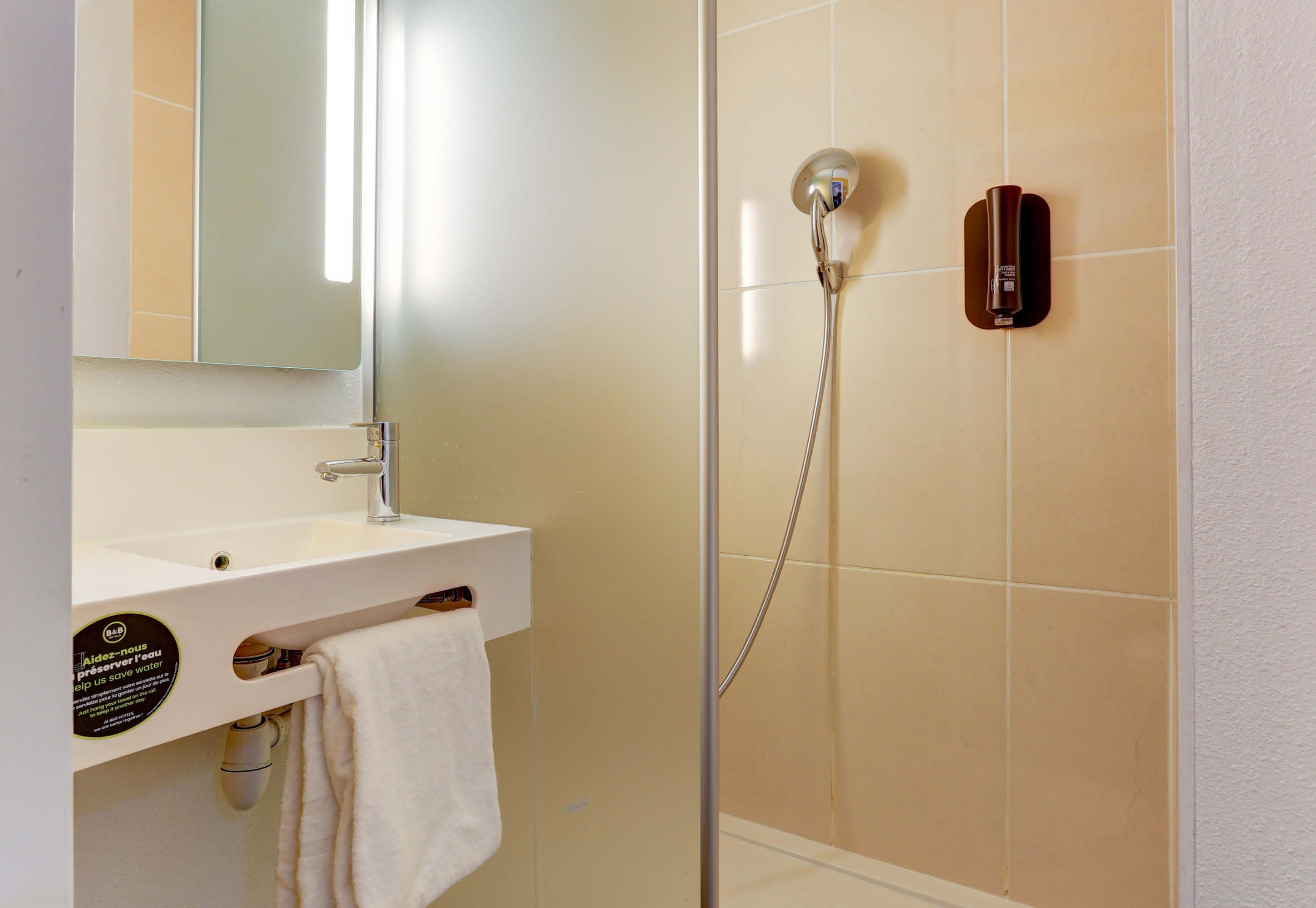 B&B Hotel Reims Centre Gare 18/19