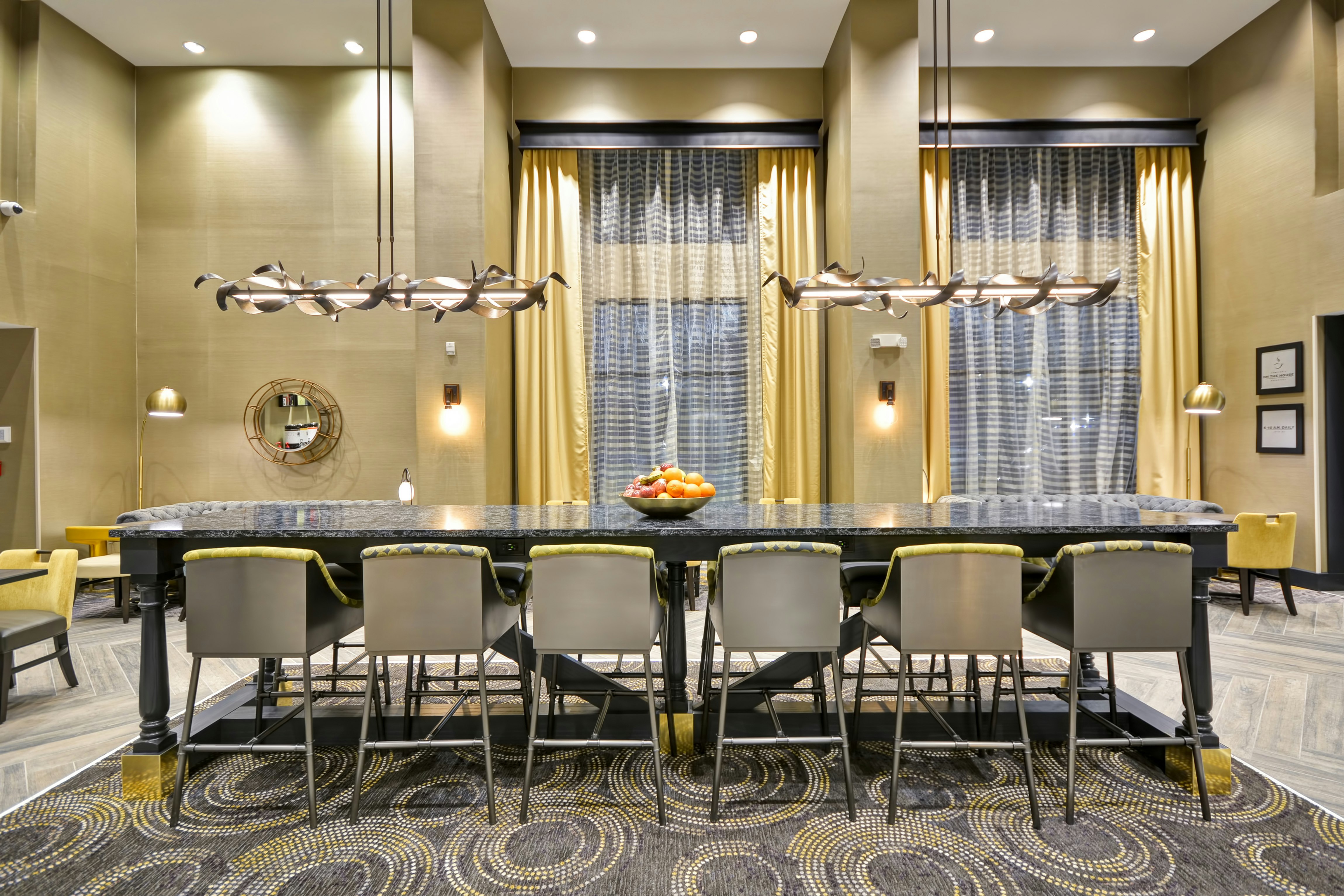 Hampton Inn Suites Detroit Warren 44/49