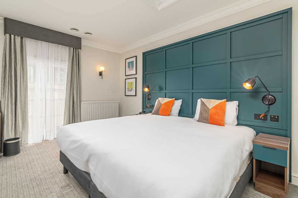 Mercure Salisbury White Hart Hotel 22/71