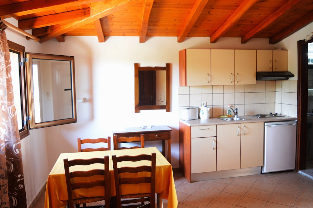 Villa Maraki 54/68