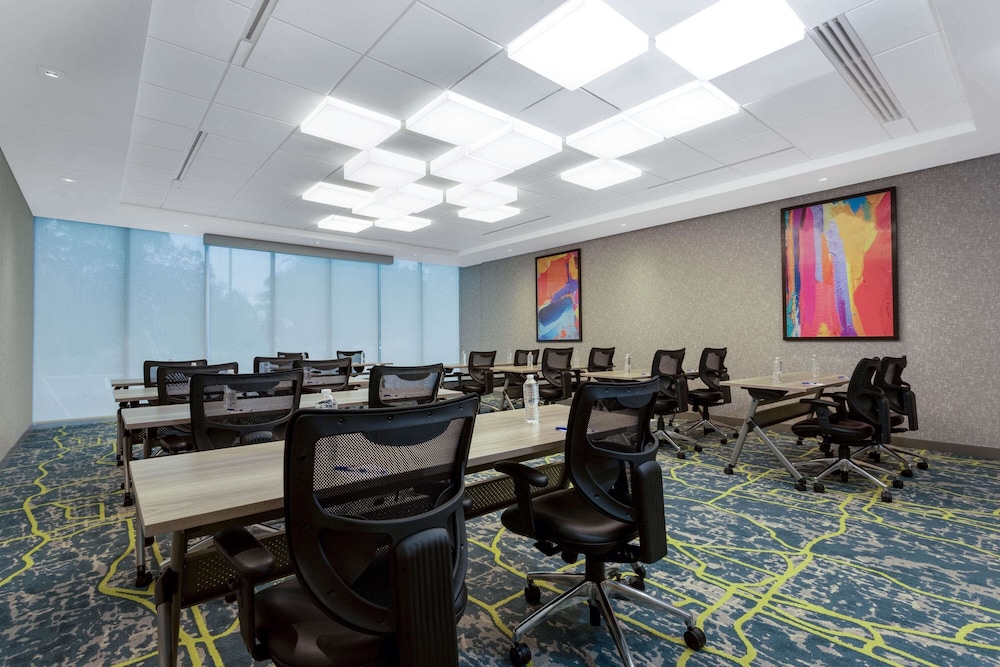 TRYP by Wyndham Orlando 46/54