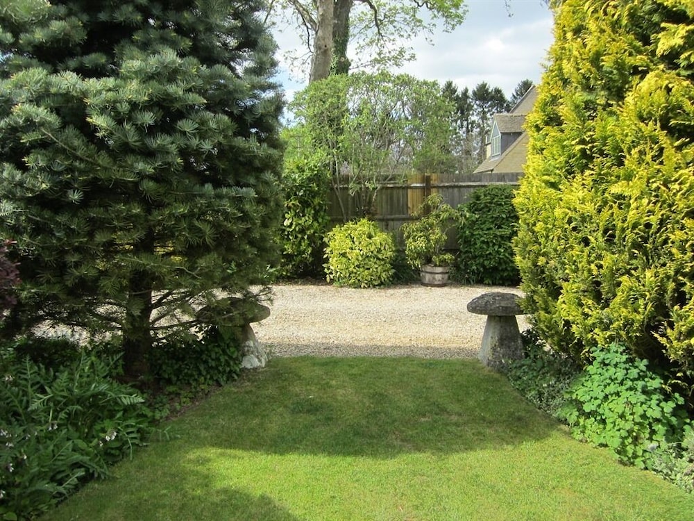 Coombe House 46/62