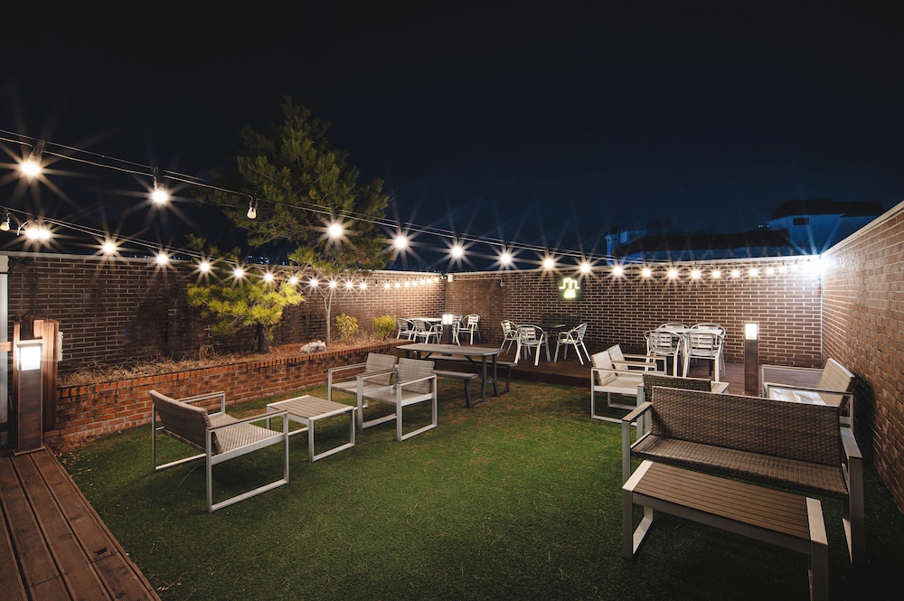 Hotel Iam - Hostel 45/50