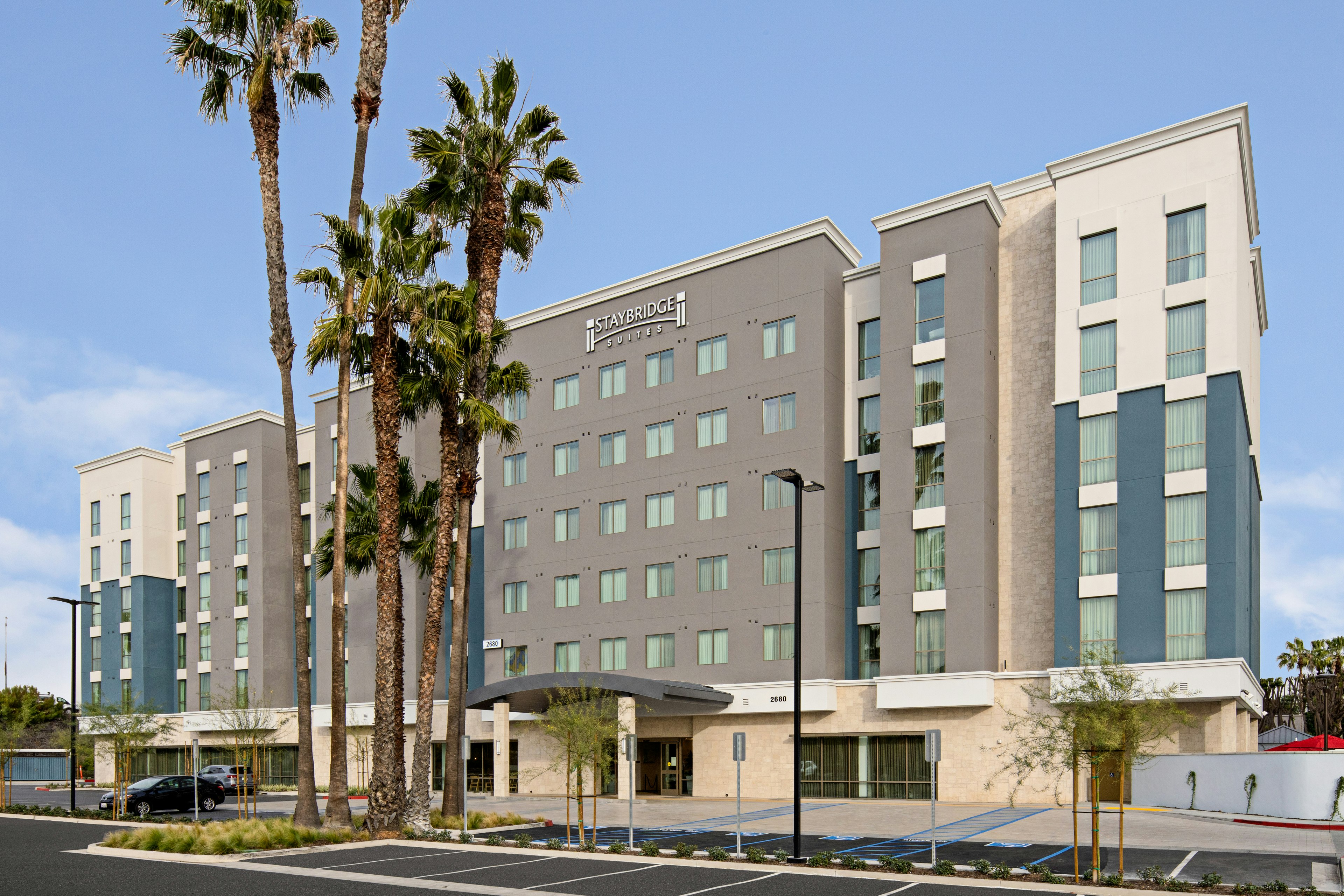 Staybridge Suites Long Beach Airport 46/50