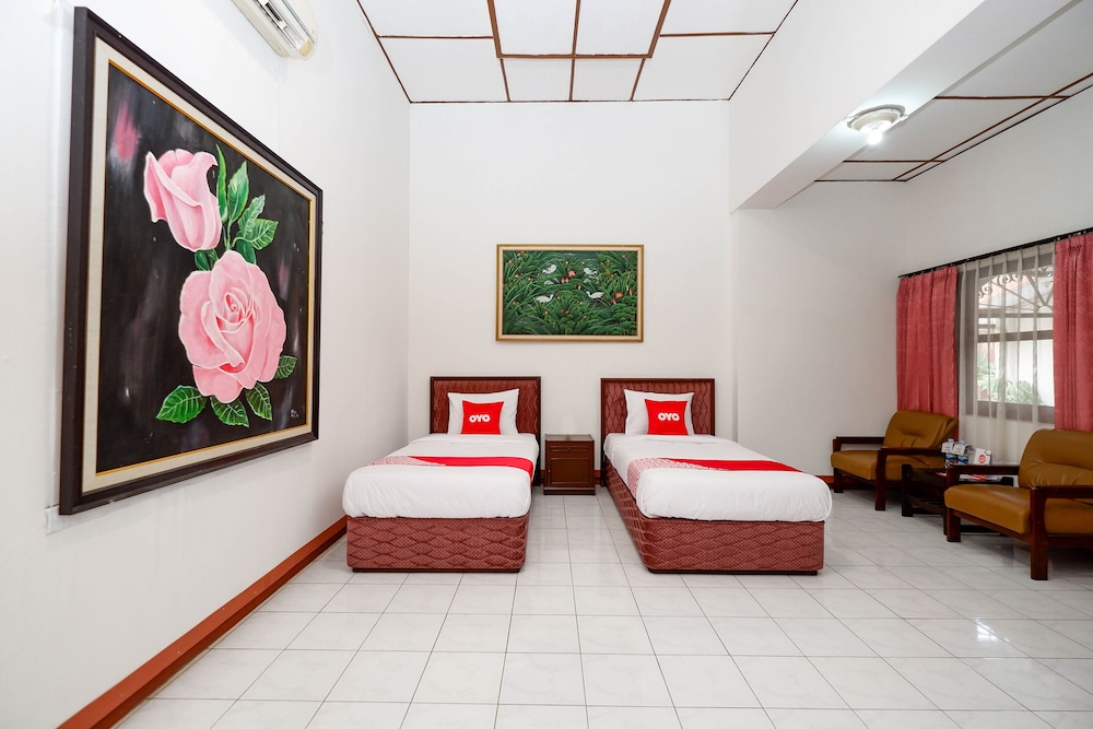 Super OYO Capital O 1644 Hotel Griya Kencana 46/59